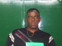 Guno Burleson, een van de trekkers 
<br />            van de “gedupeerde groep”