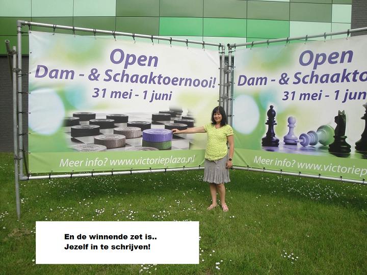 V.P. dam schaak-winnende zet.jpg